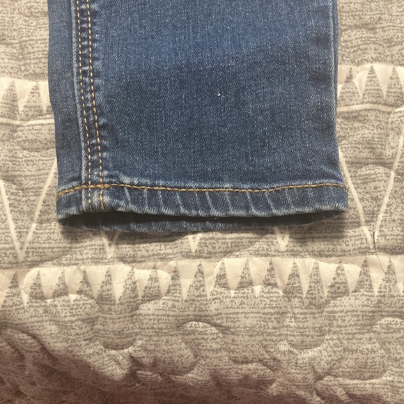 Dark jeans,stretchy on top - Picture 2 of 5